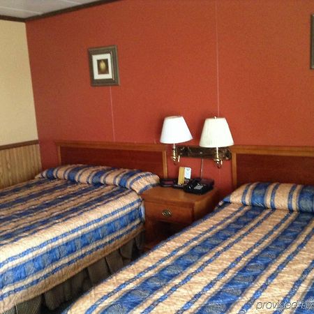 Village Inn Motel - Berrien Springs Extérieur photo